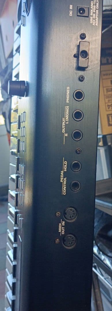 Roland JUNO-D 61鍵 シンセサイザー