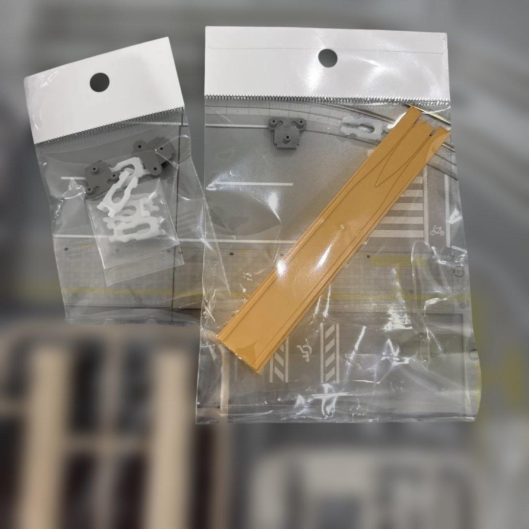 カトー40-811ユニトラム基本&40-813直線拡張 各ジャンク品2個セット！