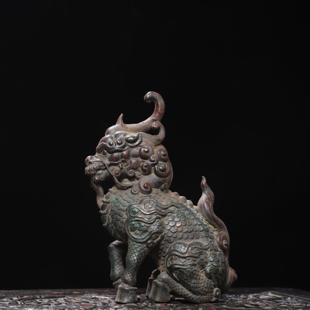 旧蔵 銅製 麒麟 置物 吉祥・繁栄・平安の象徴