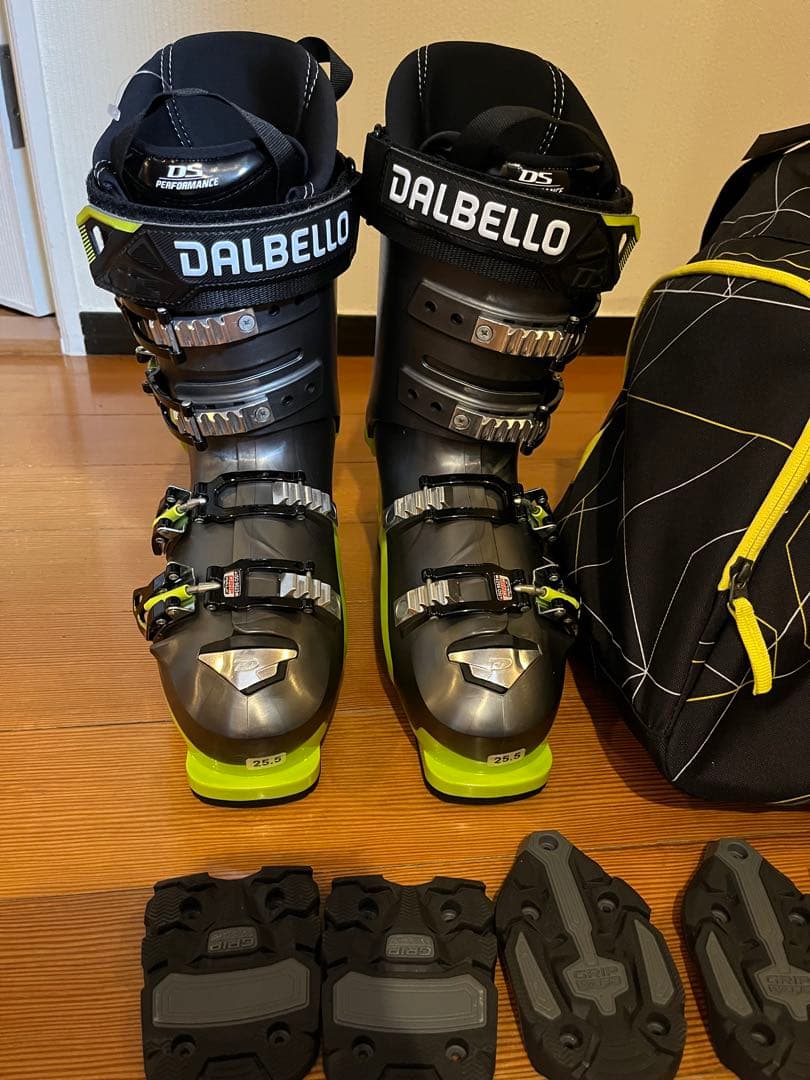 スキーブーツ スキーシューズ