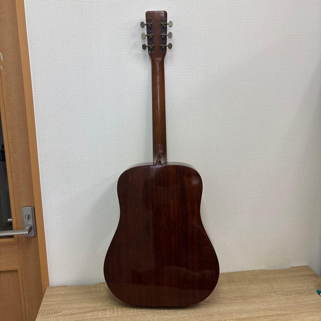 アコースティックギター　　Aria ギター