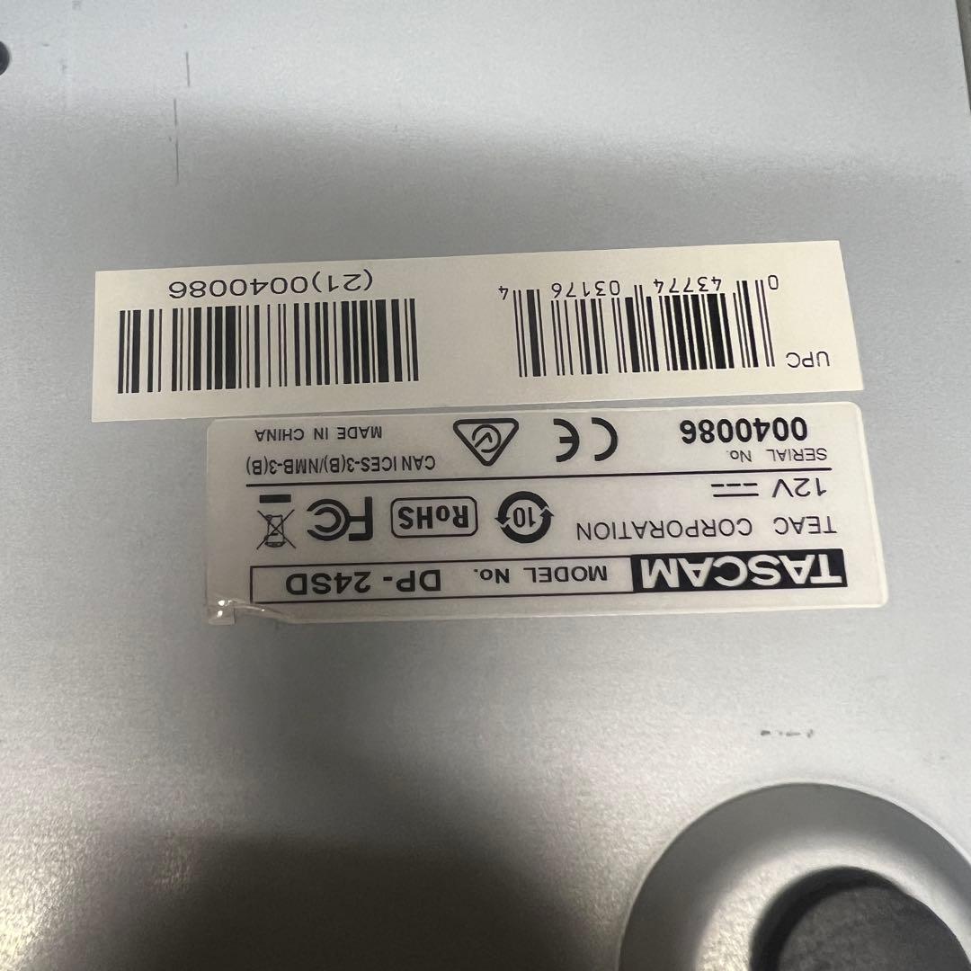 TASCAM DP-24SD マルチトラックレコーダー