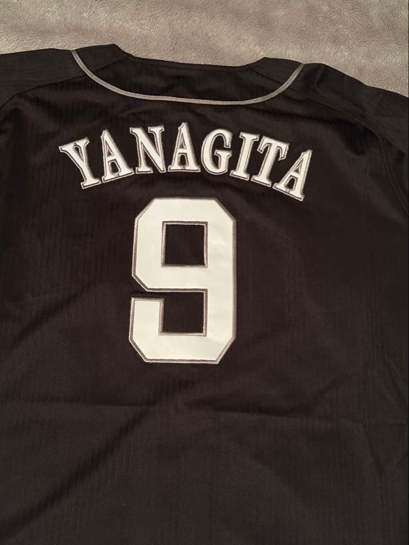 SoftBank ユニフォーム YANAGITA 9