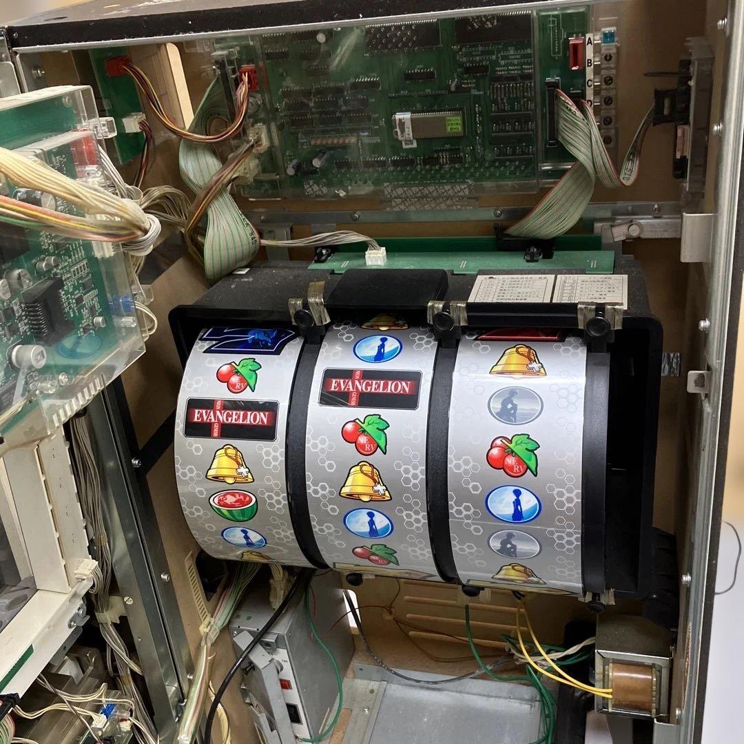 新世紀エヴァンゲリオン 約束の時 スロット台 パチスロ実機 不要機 ドア