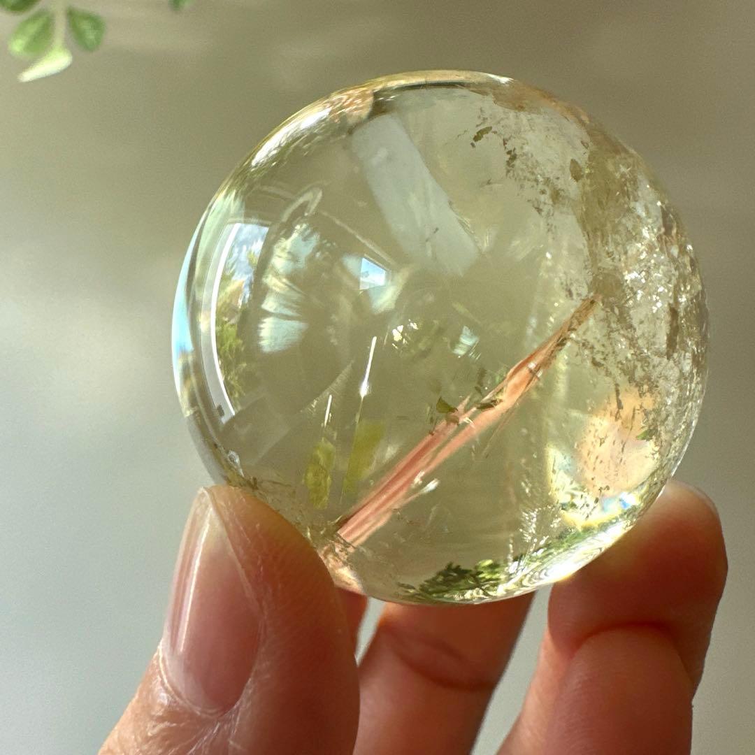 シトリン　高品質　スフィア　4.1㎝　レインボーシトリン