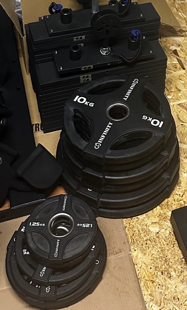 【愛知】INFINITY オリンピックプレート セット107.5kg【引取限定】