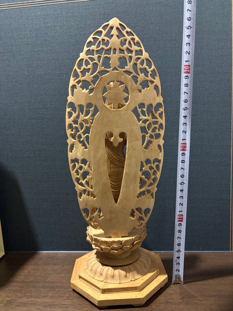 聖観音菩薩像　仏像　柘植