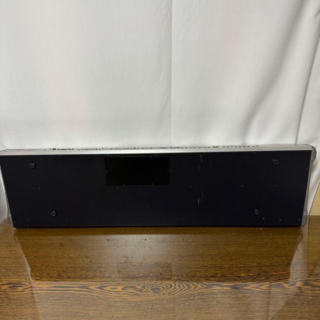 Roland Fantom X7 シンセサイザー　76鍵