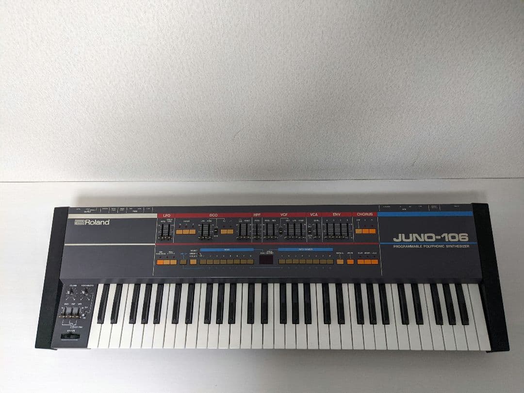 Roland JUNO-106 アナログシンセサイザー ビンテージ