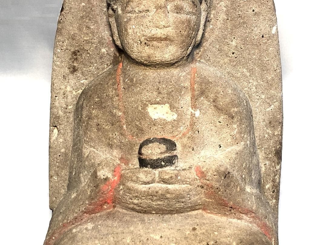 【 江戸期の石仏 】　卓上に置けるコンパクト22ｃｍ