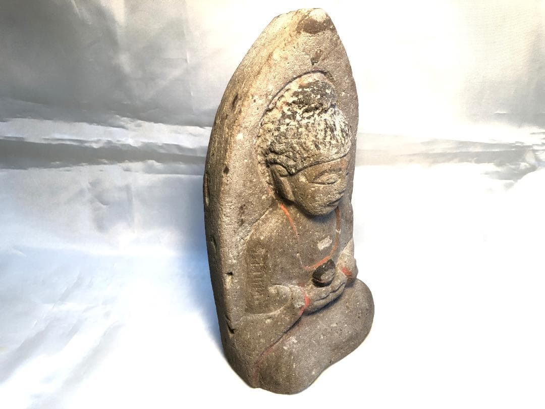 【 江戸期の石仏 】　卓上に置けるコンパクト22ｃｍ