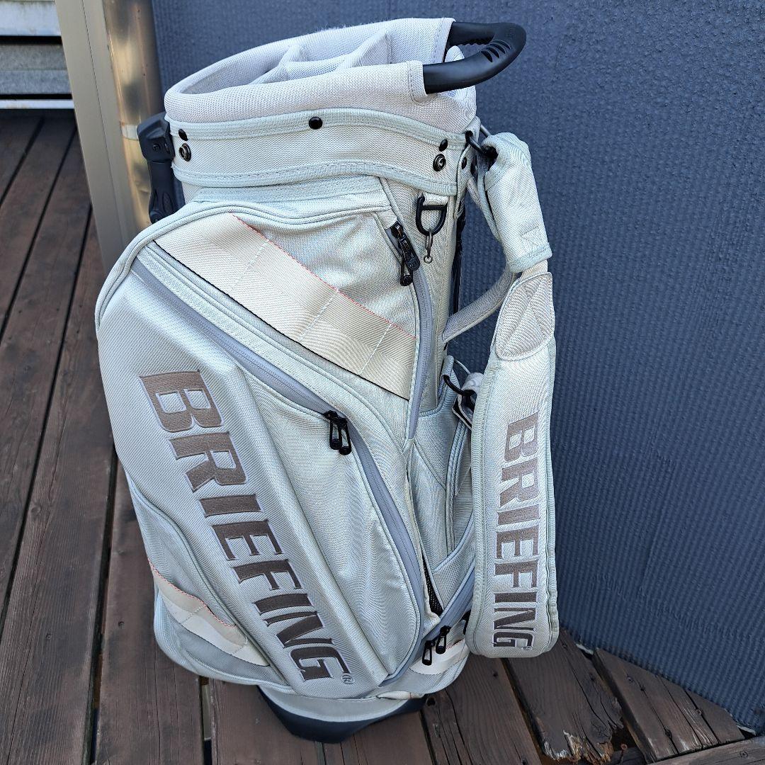 BRIEFING シルバー キャディバッグ