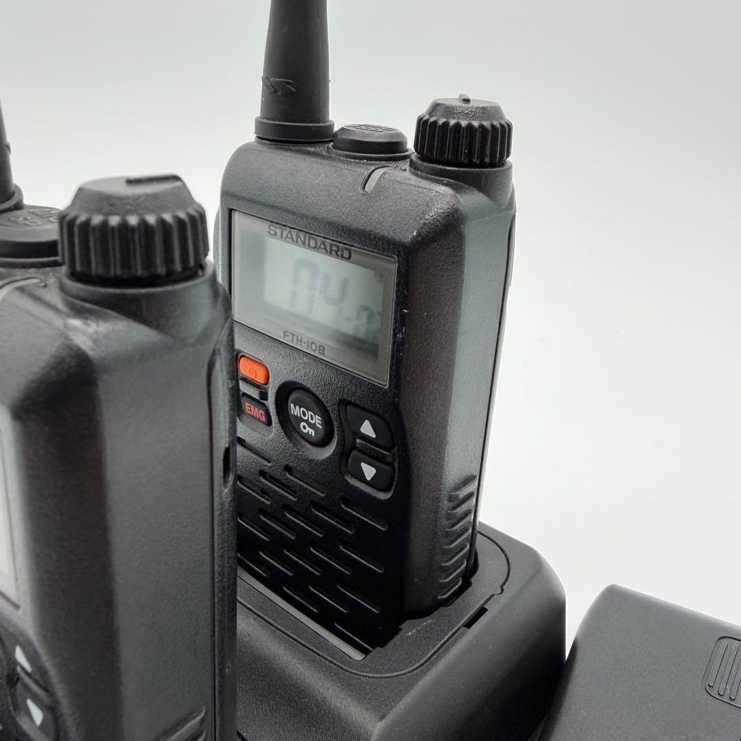 2台セット トランシーバー 充電器付き STANDARD FTH-108