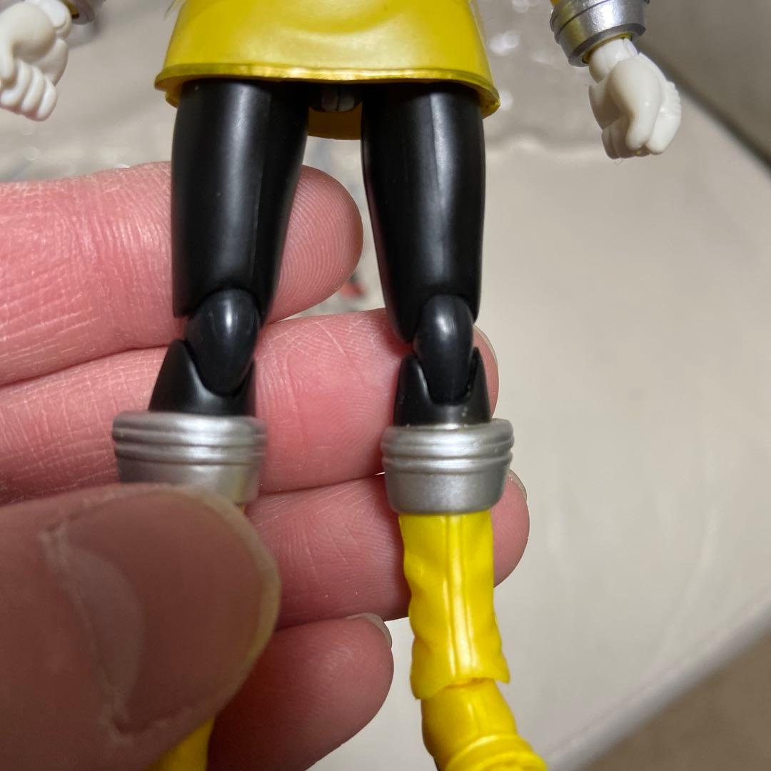 フィギュアーツ　ゴーカイジャー　ゴーカイピンク　ゴーカイイエロー