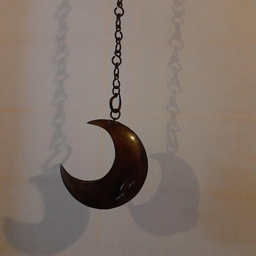 古銅月形　釣華生　窓月