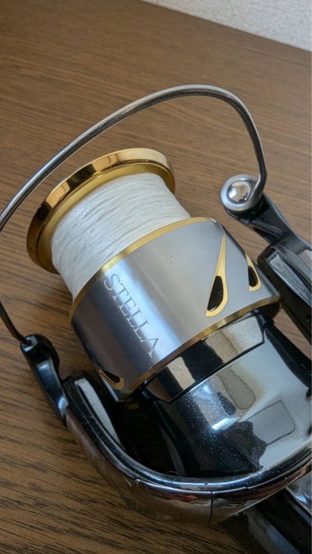 SHIMANO STELLA 4000スピニングリール
