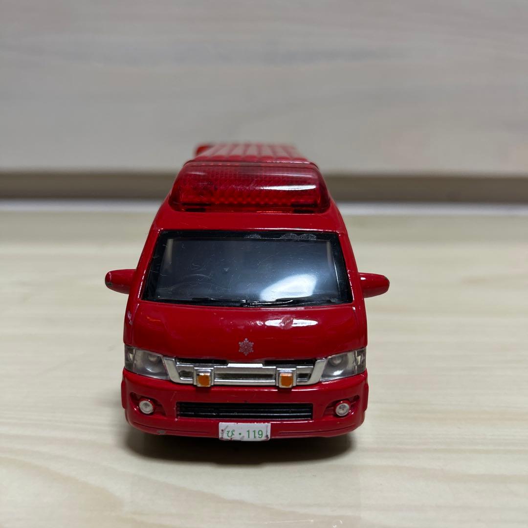 ピピットキー トヨタ ハイメディック　消防車、パトカー、救急車　3台セット