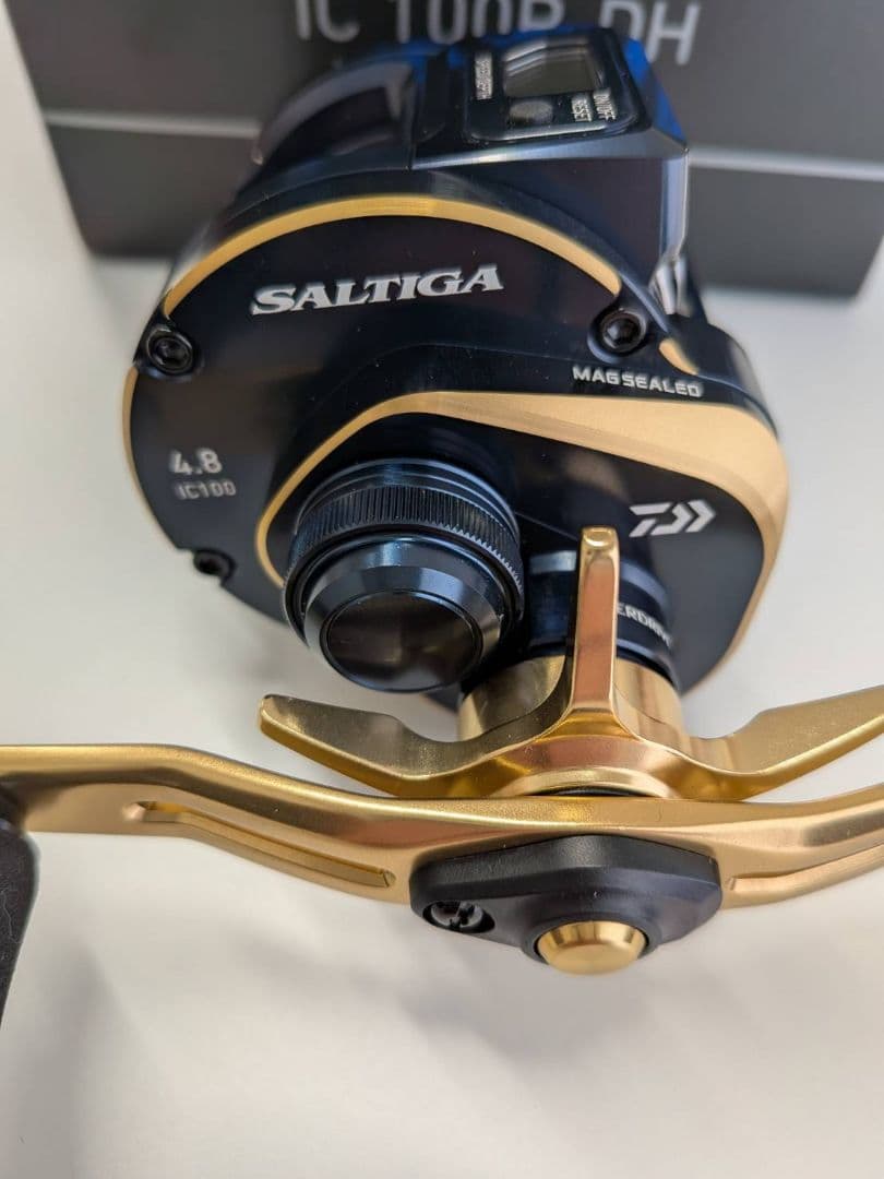 ダイワ　ソルティガ IC100P−DH　ベイトリール