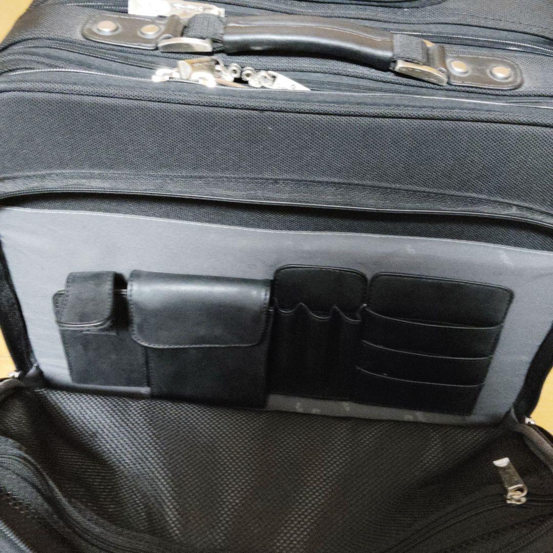 samsonite スーツケース　機内持込み可