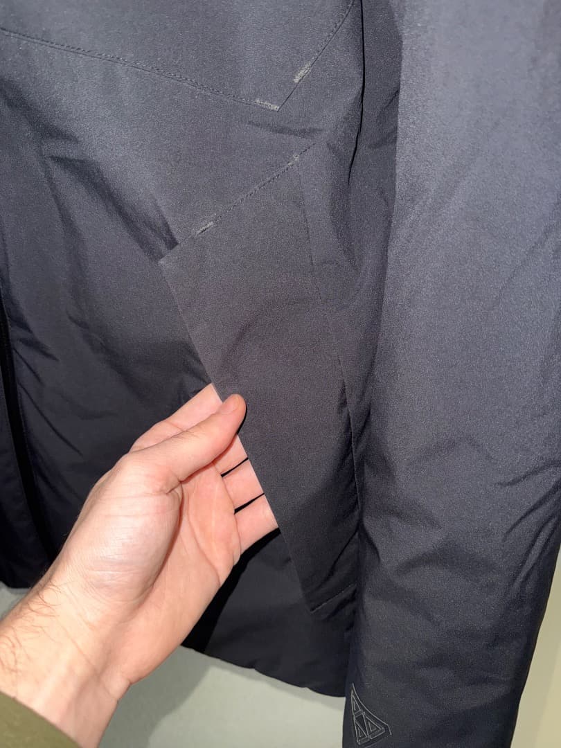 Umbro X Eliminator 21AW フード付きベンチコート ネイビー