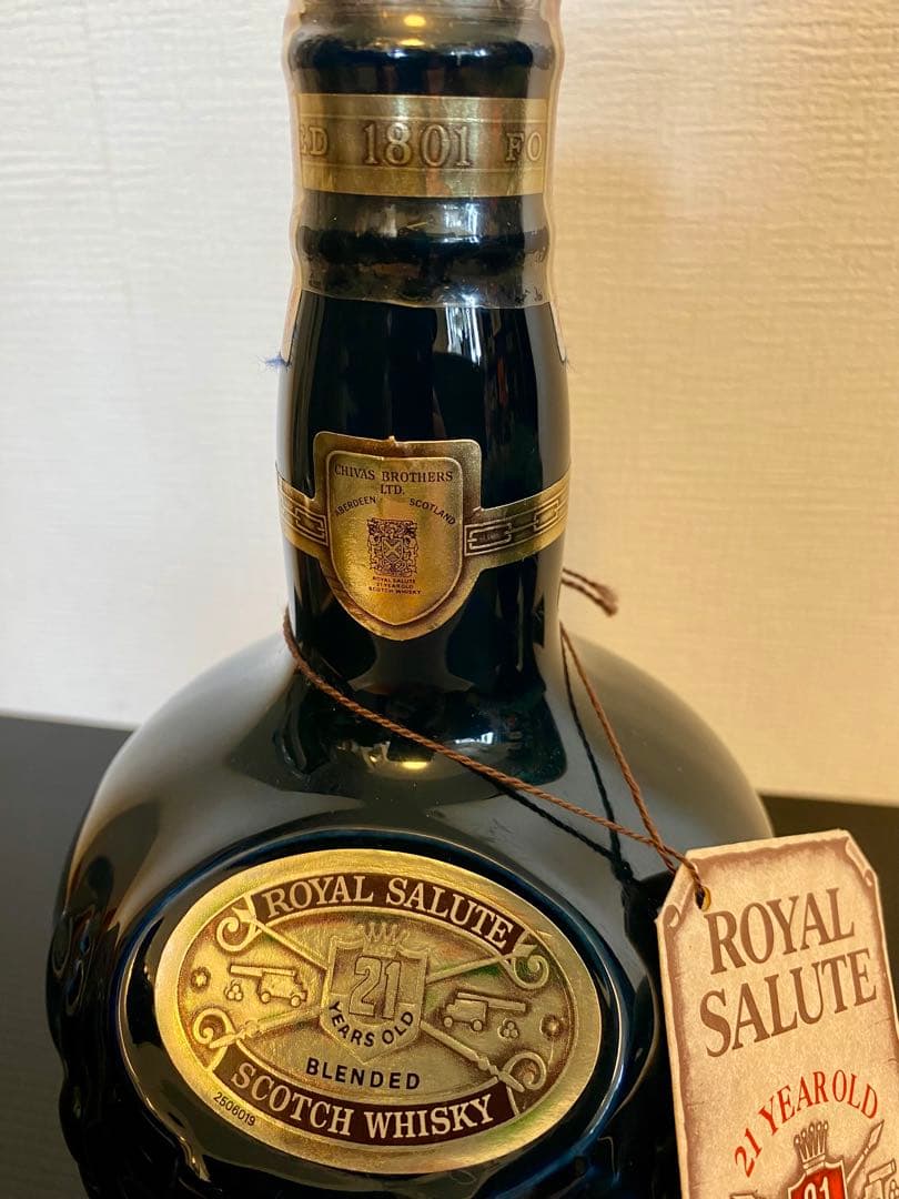 シーバス・ロイヤルサルート21年 1リットル【未開封・送料無料・匿名配送】