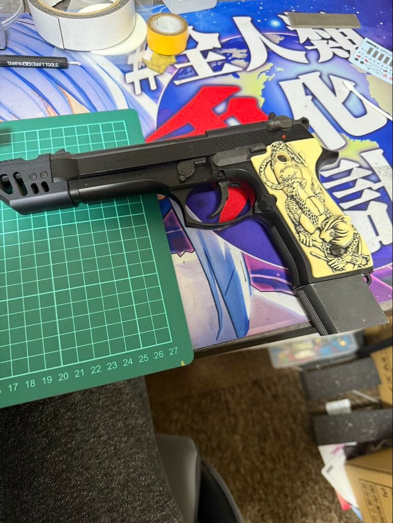 r*o様 モデルガン東京マルイベレッタM92F フル塗装