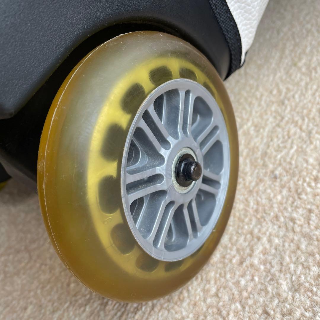 ボウリングバッグ3こ入り　シューズその他備品ポケット付き