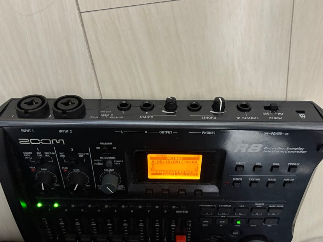 ZOOM R8 MTR マルチトラックレコーダー