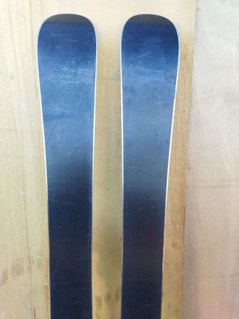 Rossignol Frozen ディズニー　アナ雪　エルサ　子供用スキー板