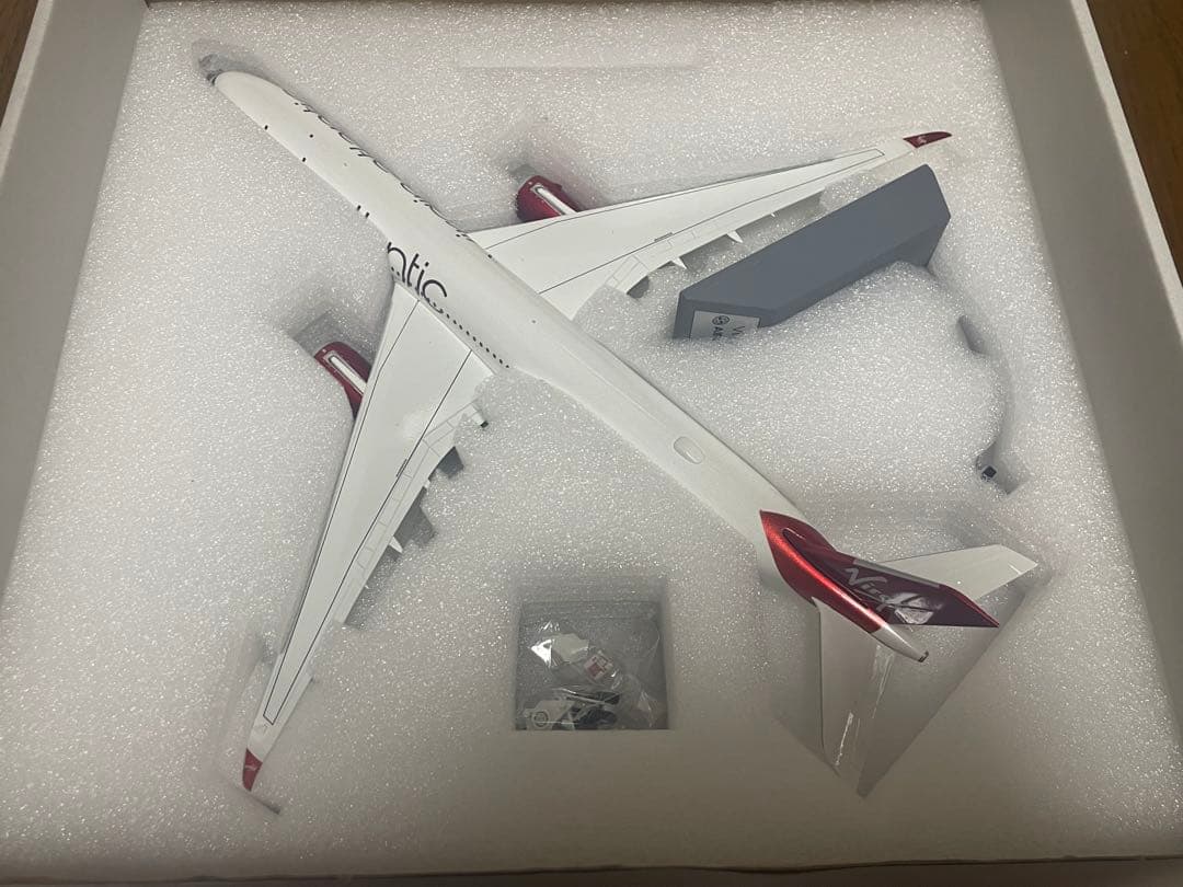 B-MODELS 1/200 A350-1000 ヴァージン・アトランティック