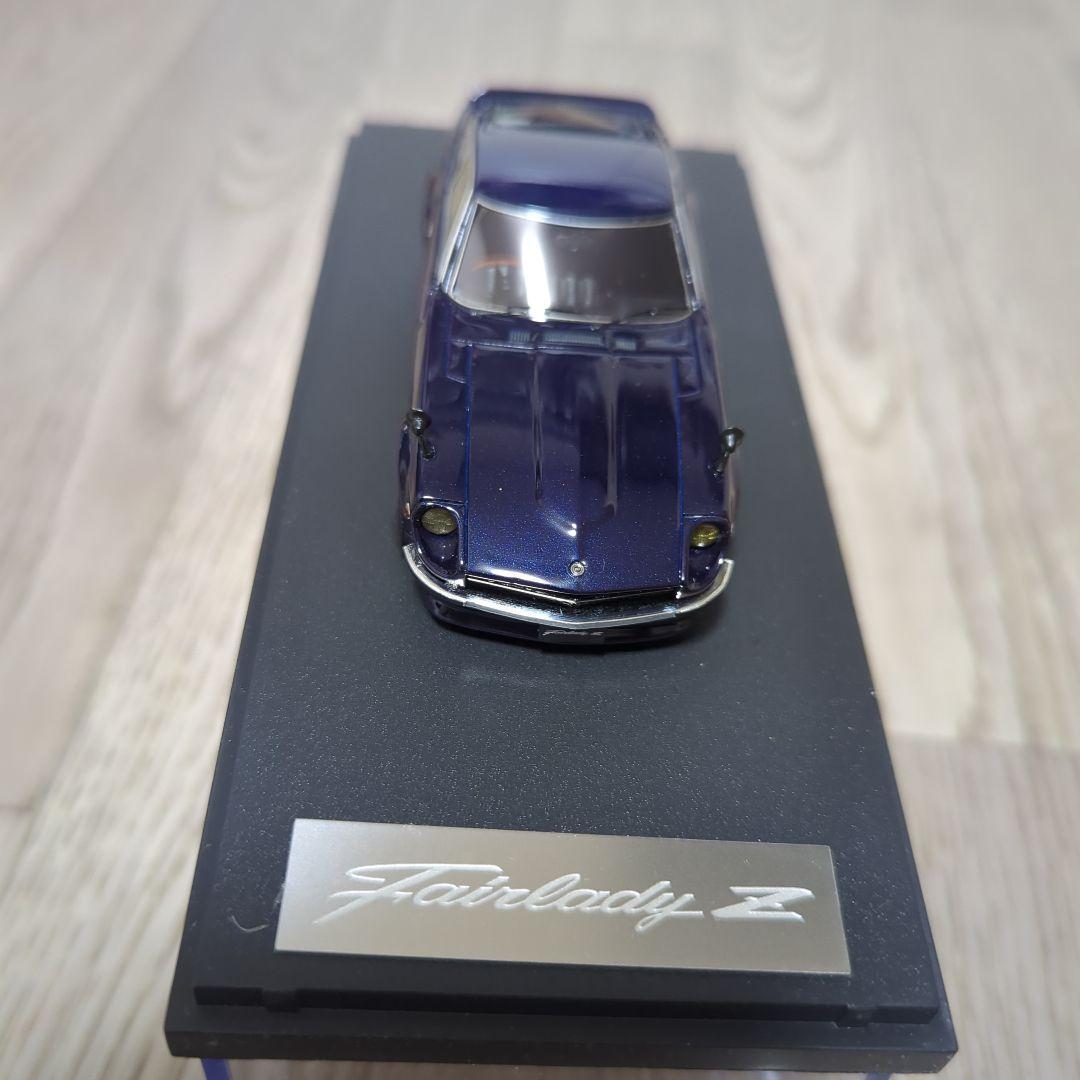 ダイキャスト製 Fairlady Z 紫 1/64