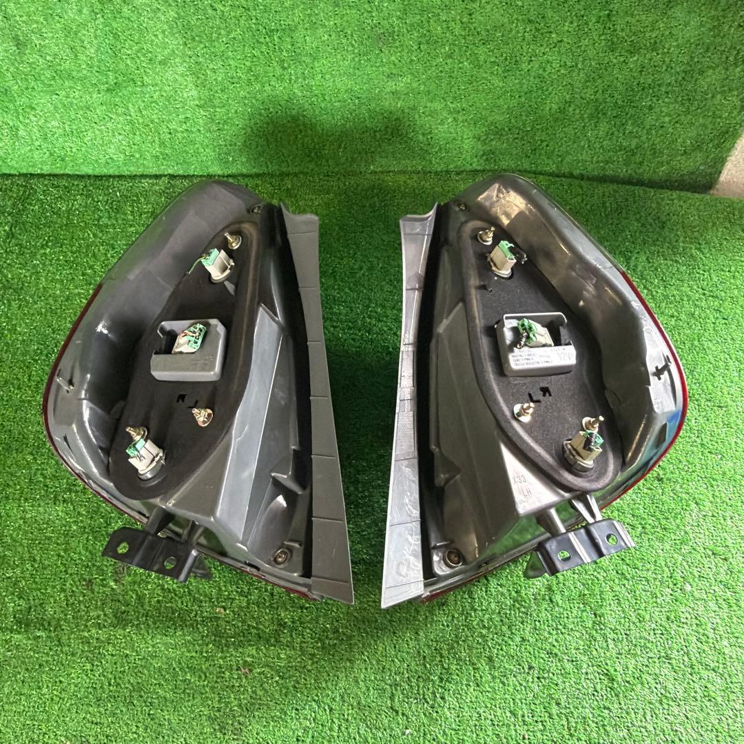 ホンダ フィット GD1 GD2 GD3 GD4 テールランプ 左右セット