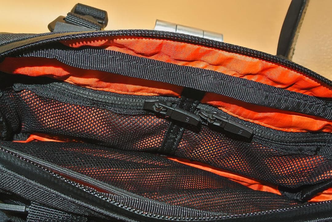 Code of Bell X-POD II 容量拡張可変ボディバッグ