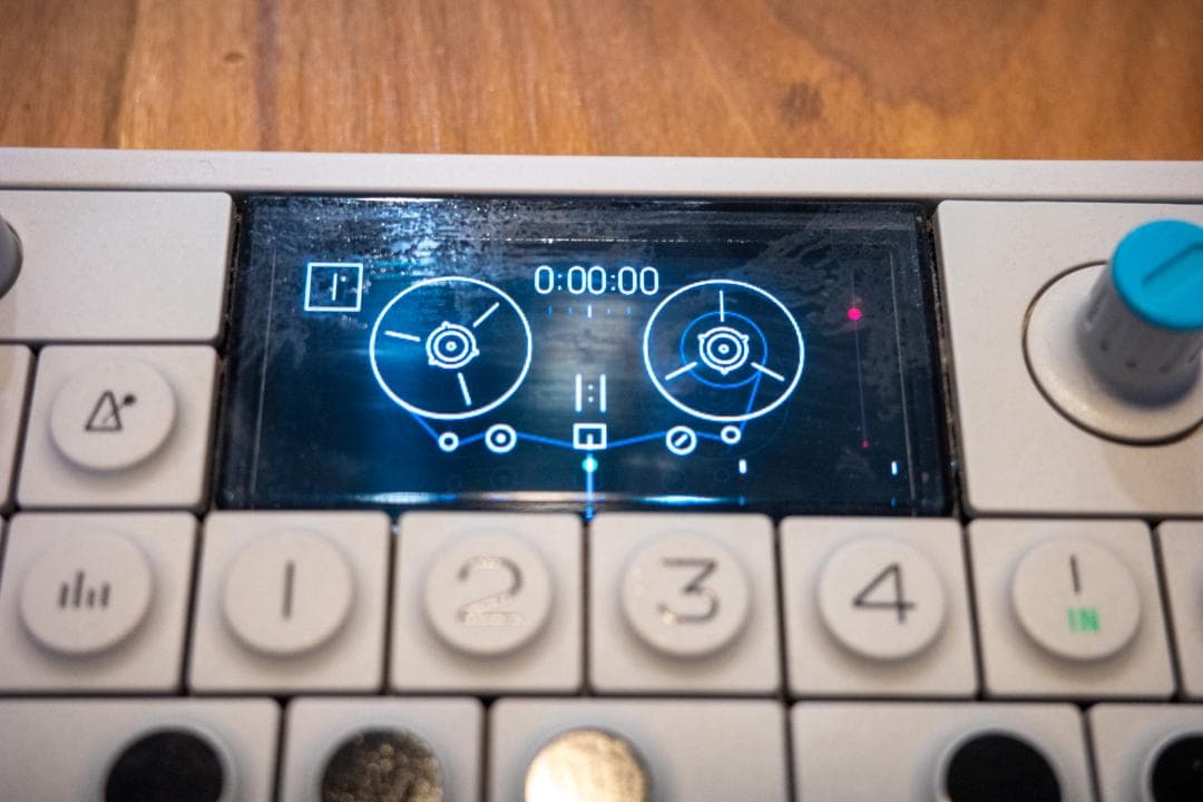 鍵盤楽器 teenage engineering OP-1