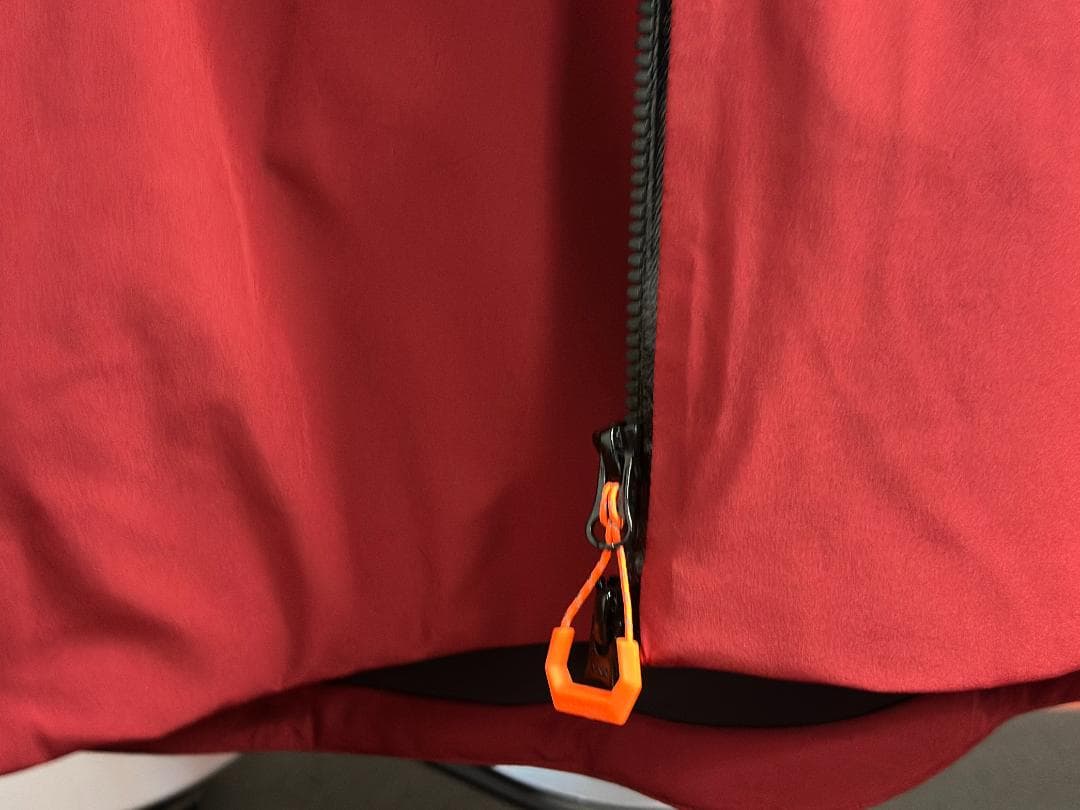 MAMMUT Stoney HS Thermo Jacket 男性ジャケット