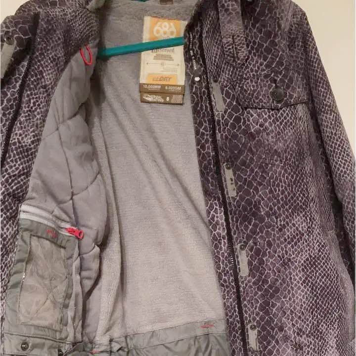 686 スノーボード ウェア