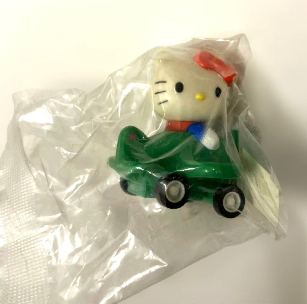 ハローキティ 飛行機型フィギュア3種類7個