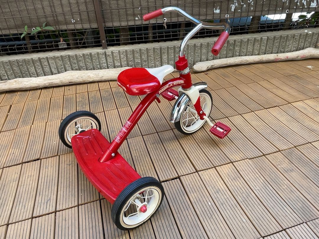 美品　Radio Flyer ラジオフライヤー クラシック トライク 三輪車　赤