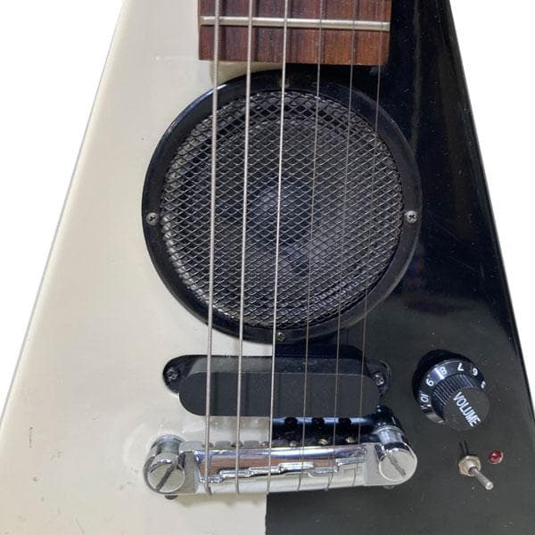 K Garage Junior SFV-180 アンプ内蔵エレキギター