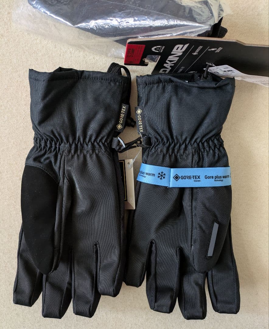 新品 DAKINE TITAN ゴアテックス スノーグローブ 五本指 インナー付