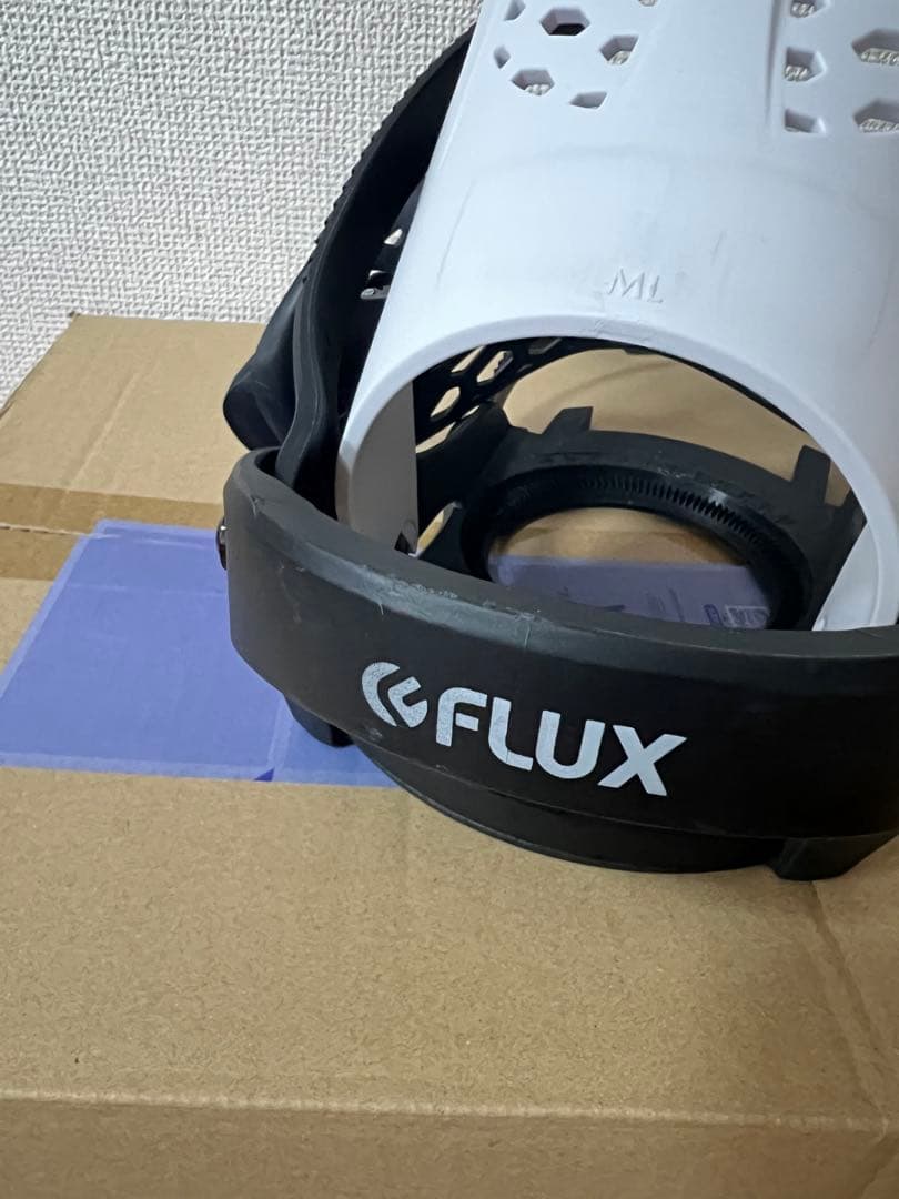 FLUX PR ビンディング ホワイト/ブラック Mサイズ