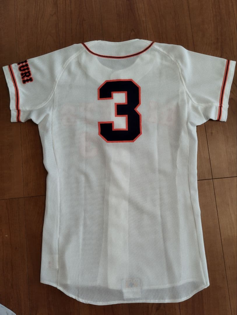 【値下げ】長嶋茂雄ジャイアンツGIANTS ユニフォーム 3 デサントL