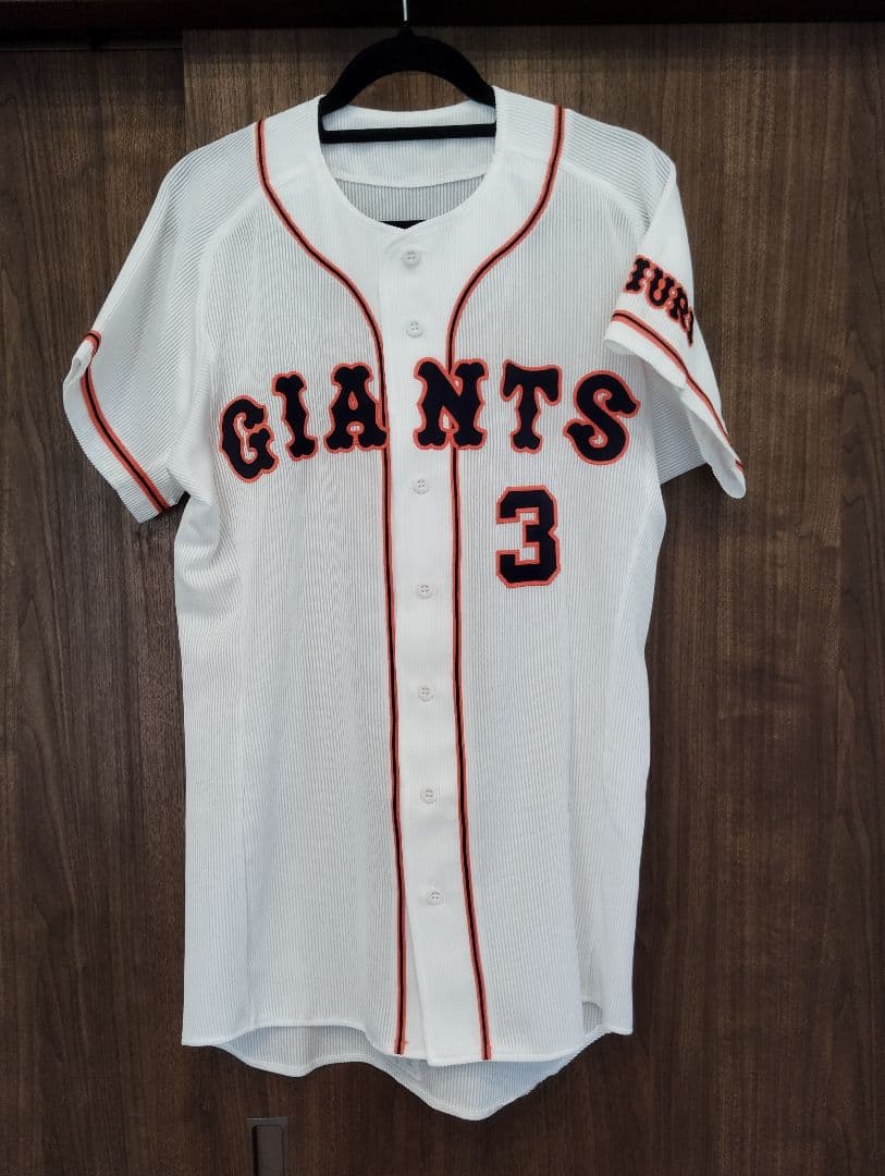 【値下げ】長嶋茂雄ジャイアンツGIANTS ユニフォーム 3 デサントL