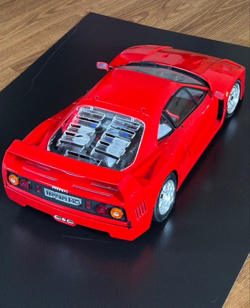 ポケール 1/8 フェラーリF40