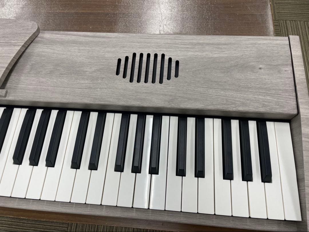 スタンド付き　電子ピアノ88鍵盤　給電タイプ　木目調ボディ　グレー