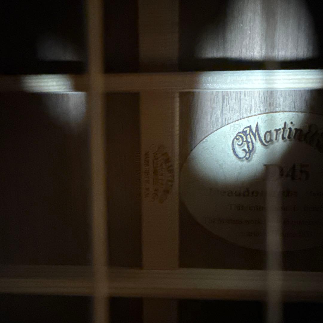 Martin d-45アコースティックギター