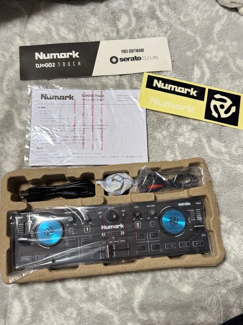 Numark DJ2GO2 Touch DJコントローラー