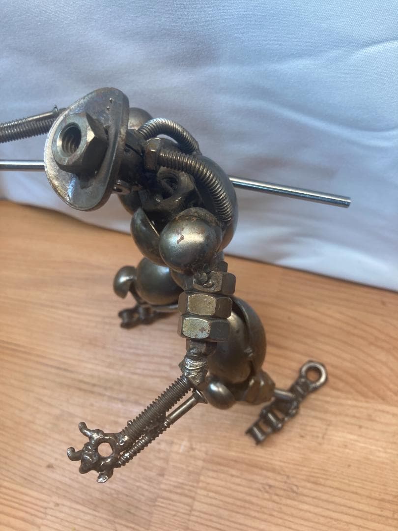 鉄のオブジェ 海外製 アート 人形