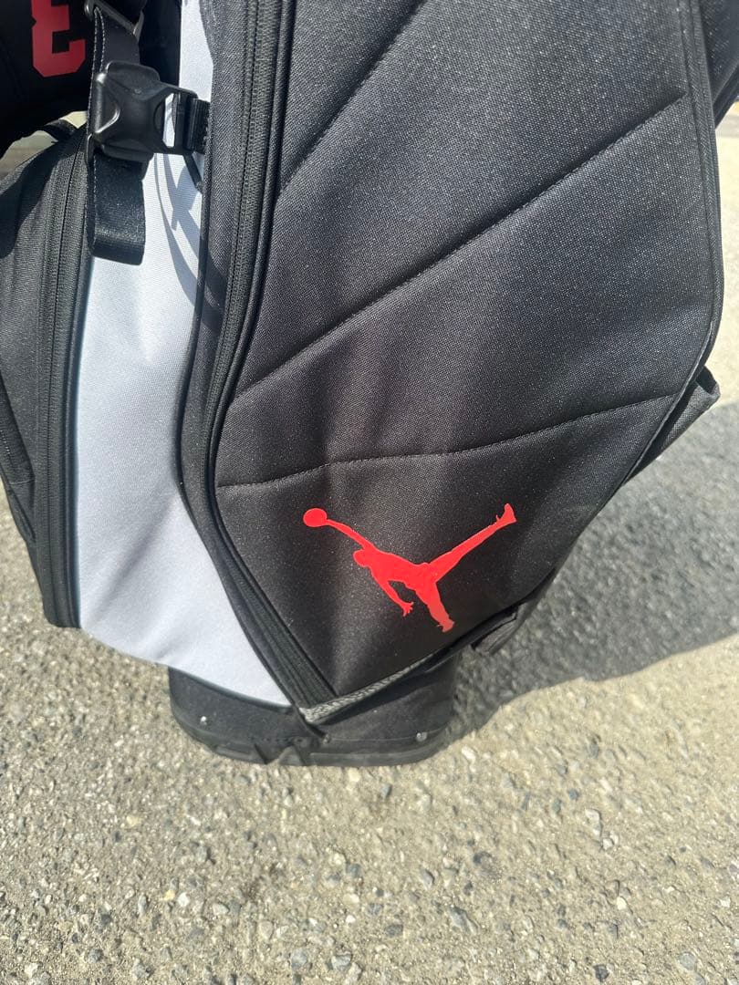 の*る様 NIKE ジョーダン　キャディバッグ 黒