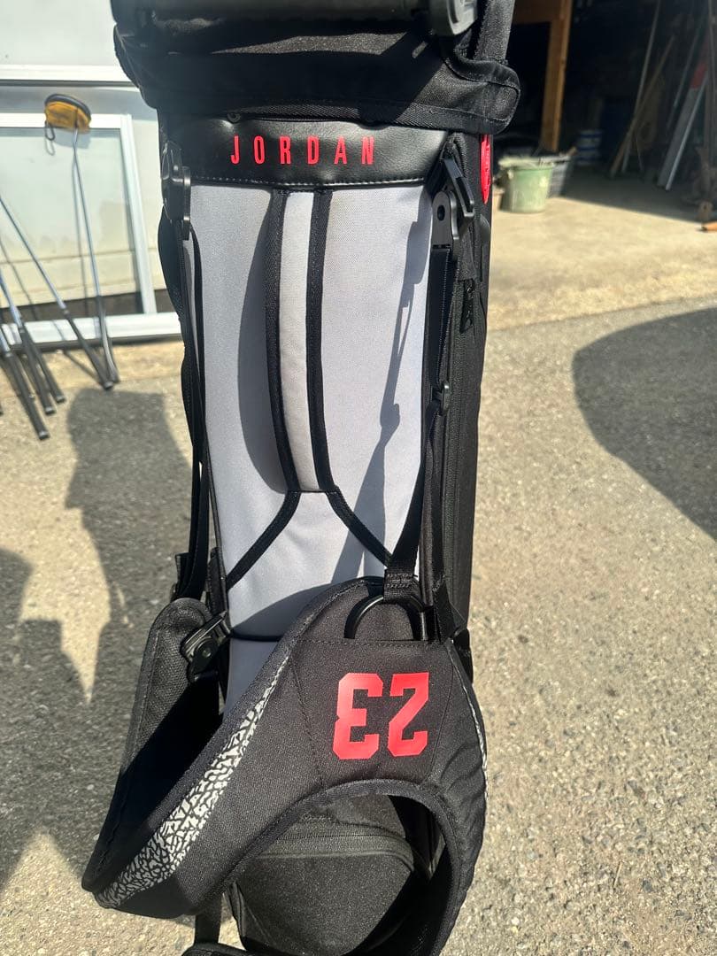 の*る様 NIKE ジョーダン　キャディバッグ 黒